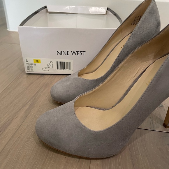 Grey suede heels size 6 Njne West - Picture 3 of 12